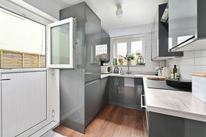 Photo 1- click for photo gallery